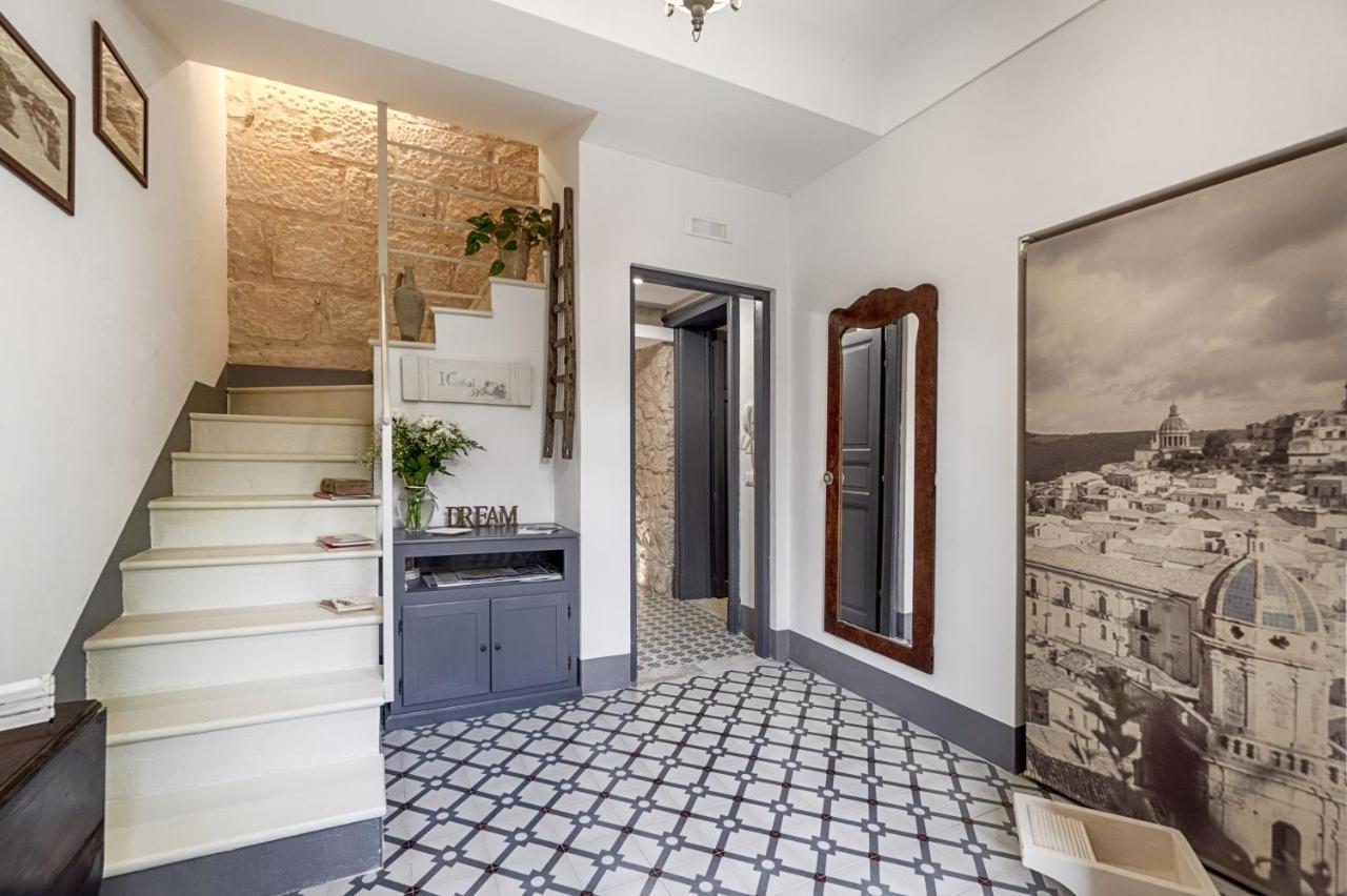 I Carizzi Apartment Ragusa Exterior foto